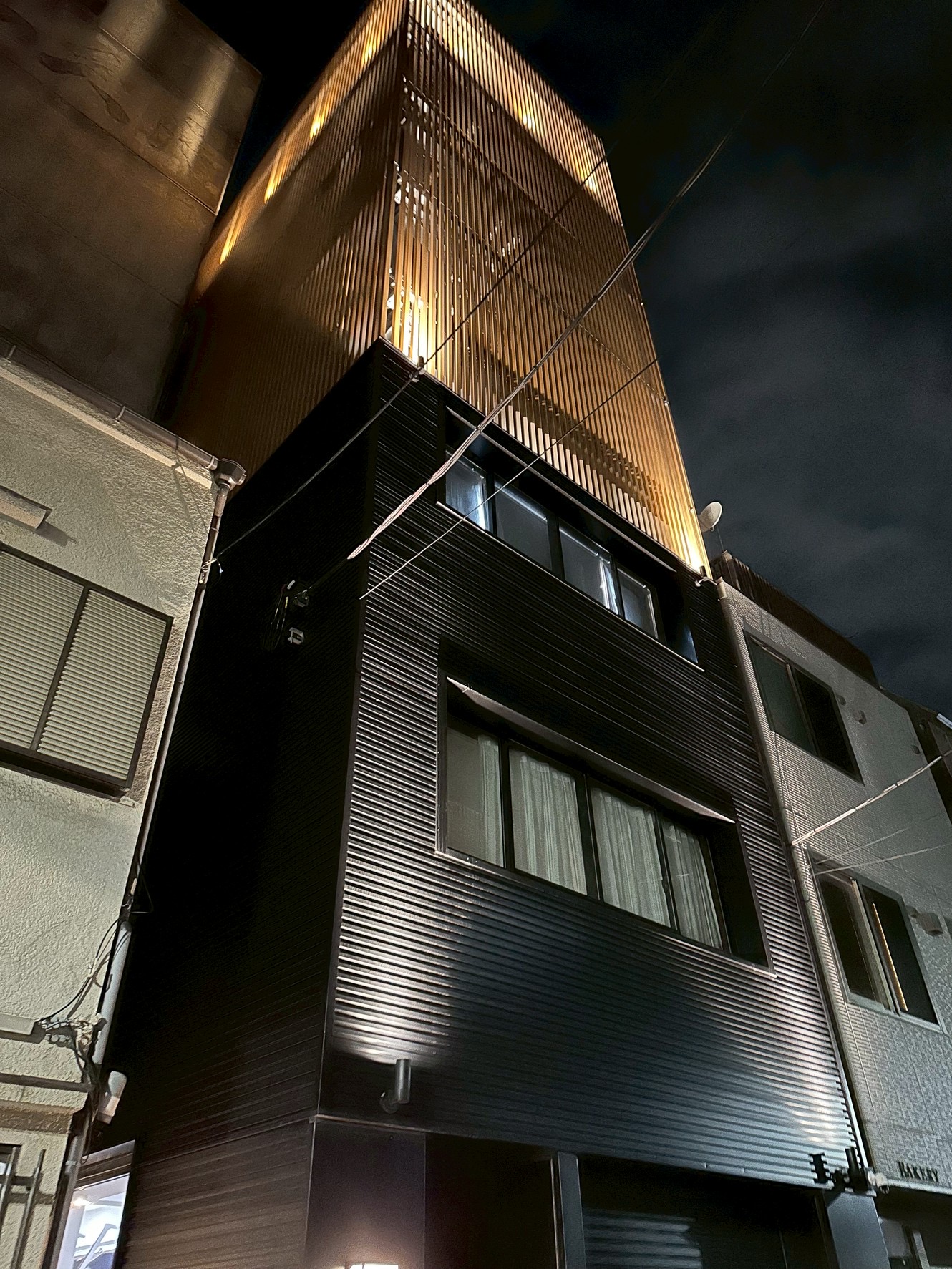 勝ち名乗りが聞こえた柳橋の家